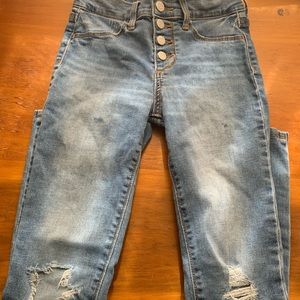 Destructed jeans